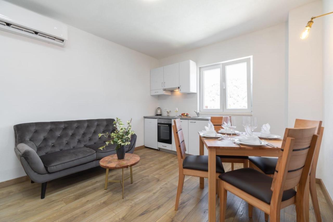 Maloa Two Bedroom Apartment Smokvica  Eksteriør bilde