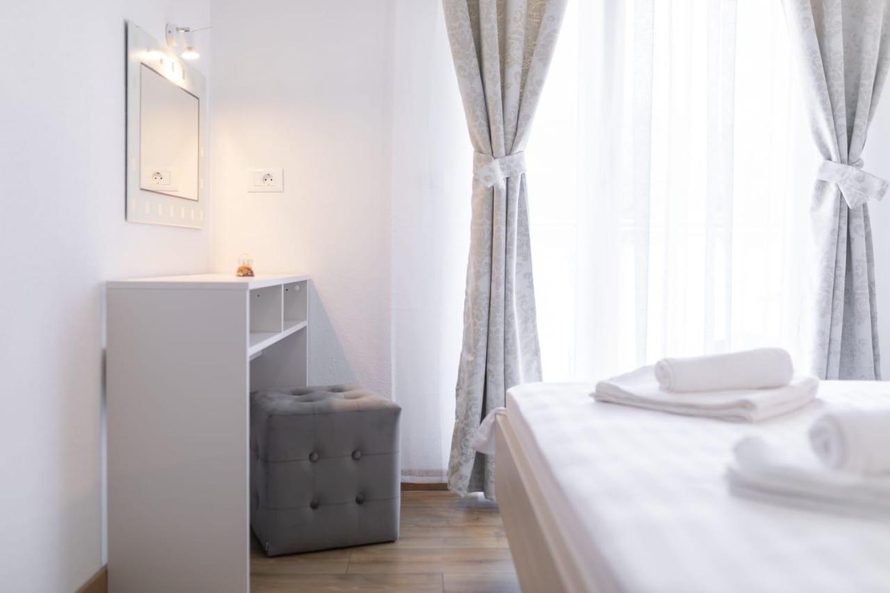 Maloa Two Bedroom Apartment Smokvica  Eksteriør bilde